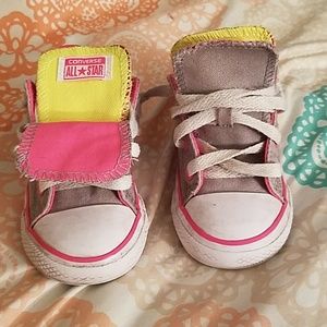 Size 8 toddler converse